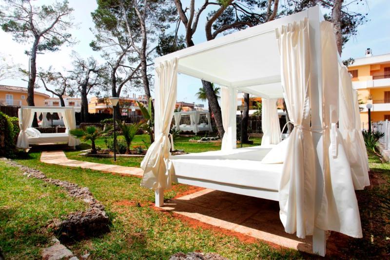 Grupotel Montecarlo Can Picafort  Exterior photo