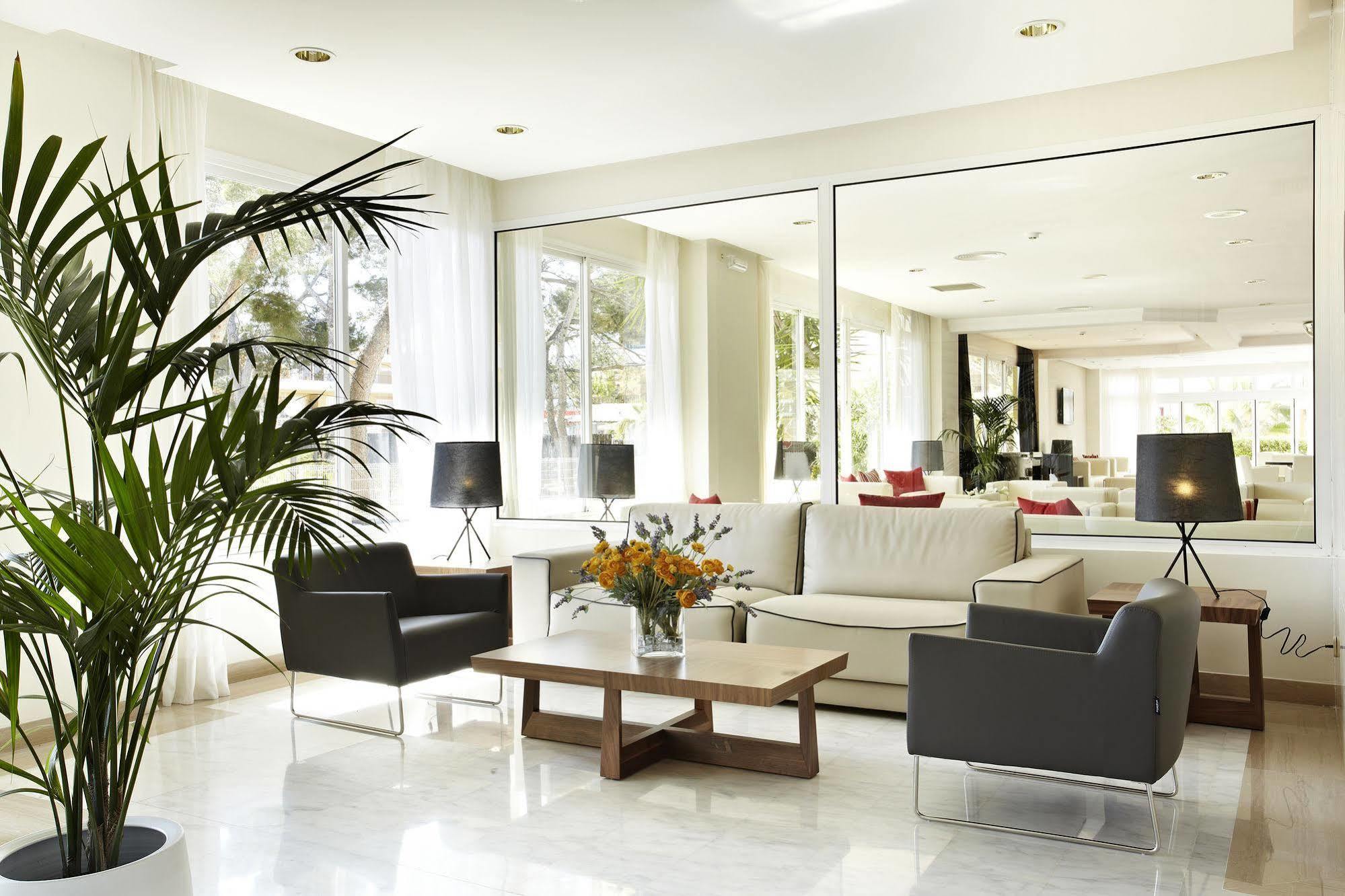 Grupotel Montecarlo Can Picafort  Exterior photo